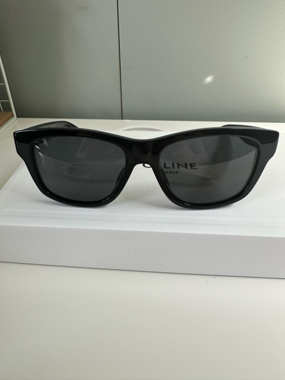 New Celine Black Sunglasses with Off White Crossbidy Case. - Picture 2 of 13